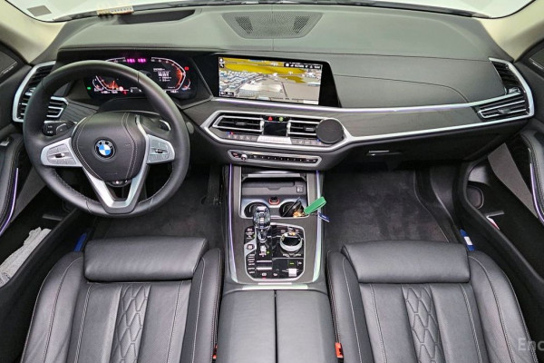 2022 BMW X7 с пробегом 31 839 км