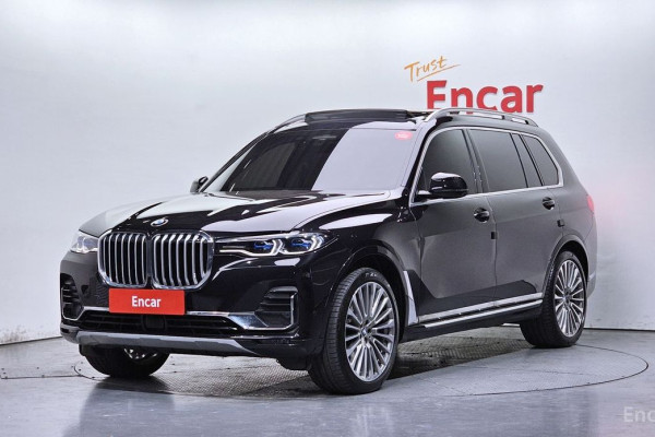 2022 BMW X7 с пробегом 19 604 км