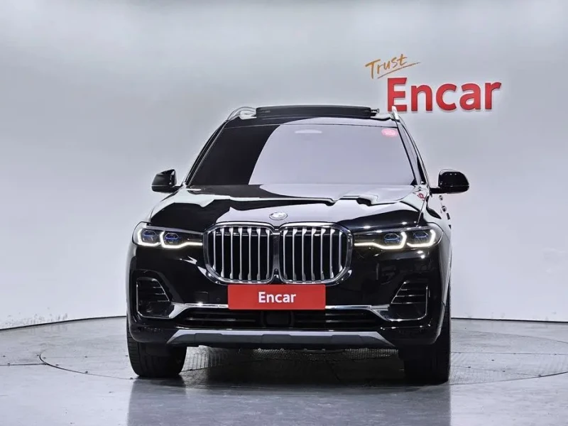 2022 BMW X7 с пробегом 19 604 км