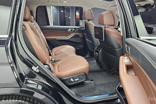 2022 BMW X7 с пробегом 19 604 км