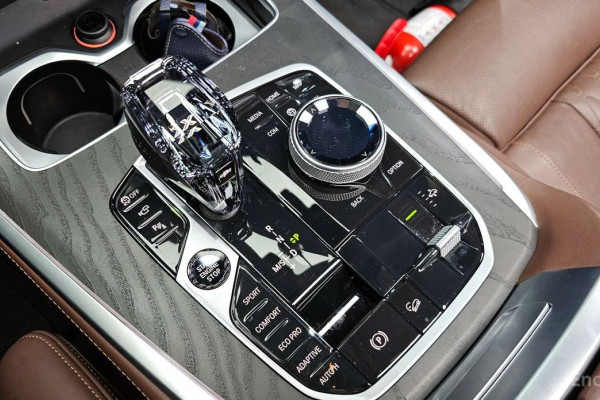 2022 BMW X7 с пробегом 141 093 км