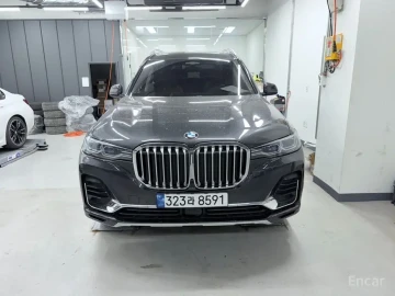 2022 BMW X7 с пробегом 57 933 км