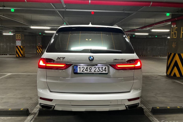 2022 BMW X7 с пробегом 136 000 км