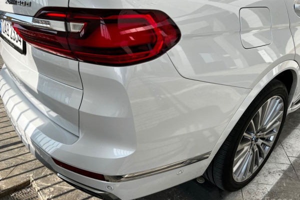 2022 BMW X7 с пробегом 136 000 км