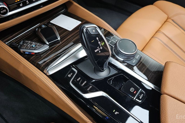 2020 BMW 5 серии с пробегом 66 396 км