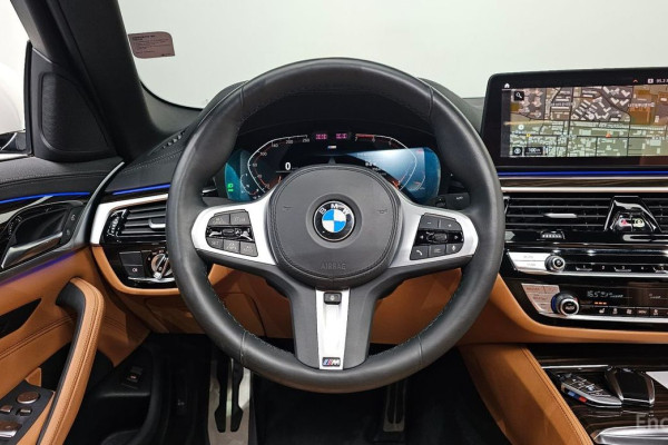 2020 BMW 5 серии с пробегом 66 396 км