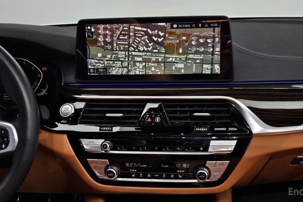 2020 BMW 5 серии с пробегом 66 396 км