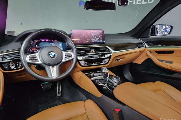 2020 BMW 5 серии с пробегом 79 800 км