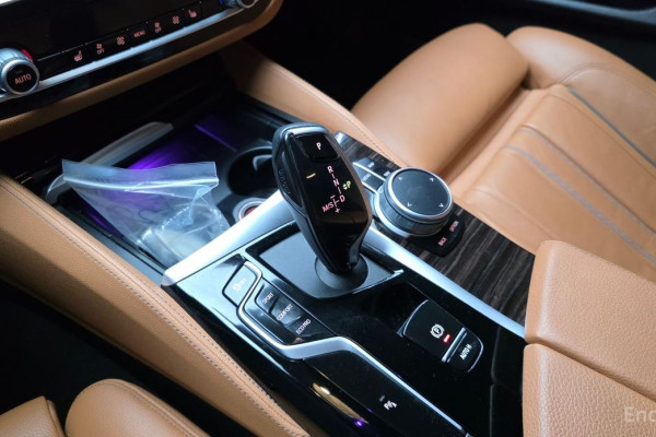 2020 BMW 5 серии с пробегом 64 486 км