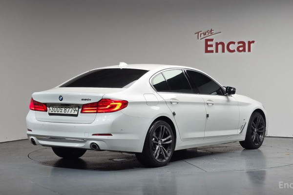 2020 BMW 5 серии с пробегом 59 742 км