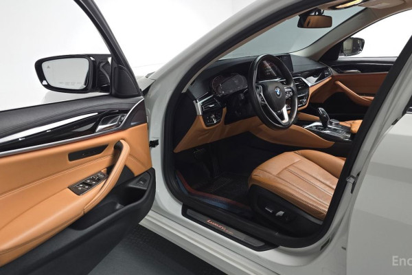 2020 BMW 5 серии с пробегом 59 742 км