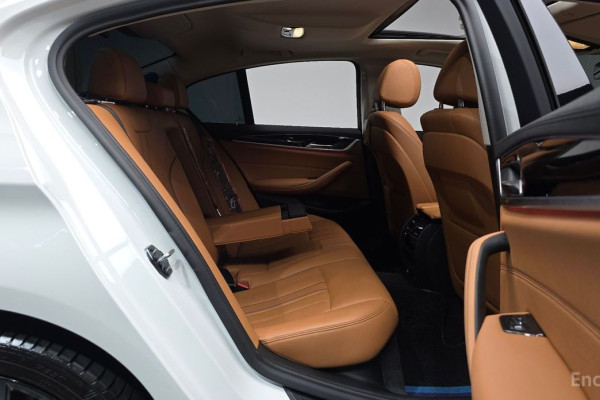 2020 BMW 5 серии с пробегом 59 742 км