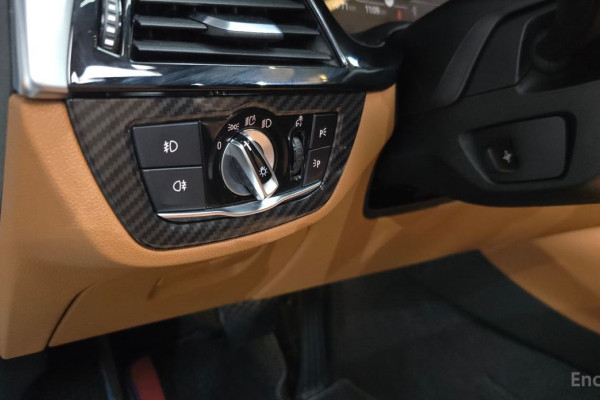 2020 BMW 5 серии с пробегом 59 742 км