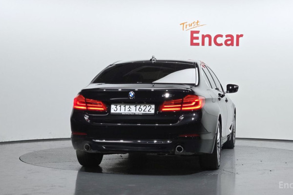 2019 BMW 5 серии с пробегом 42 272 км