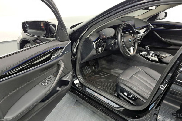 2019 BMW 5 серии с пробегом 42 272 км