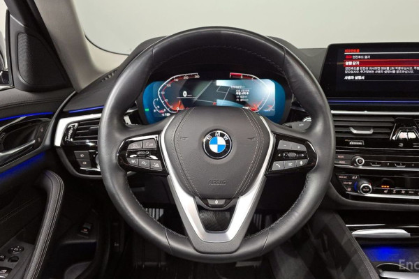 2019 BMW 5 серии с пробегом 42 272 км