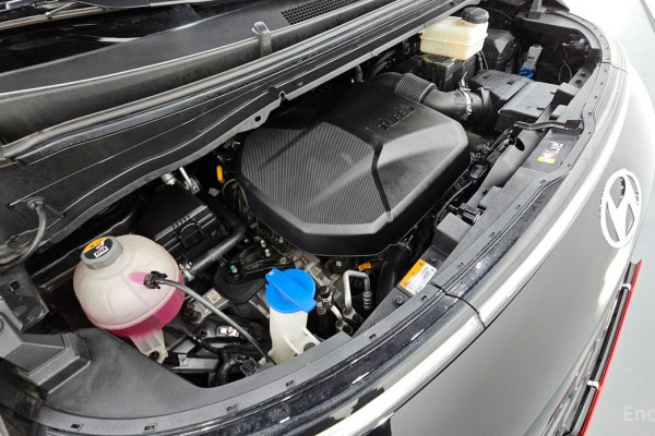 2022 Hyundai Staria с пробегом 42 888 км