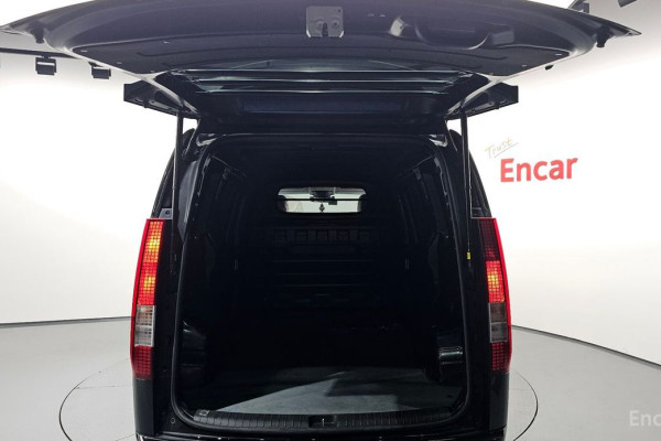 2022 Hyundai Staria с пробегом 42 888 км