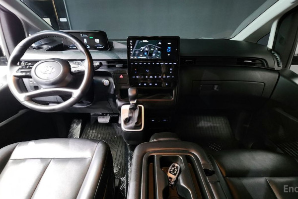 2022 Hyundai Staria с пробегом 61 057 км