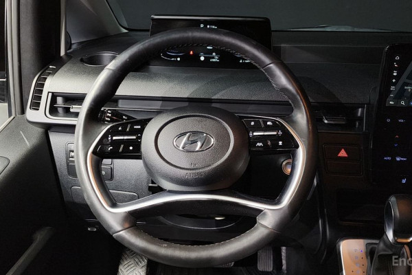 2022 Hyundai Staria с пробегом 61 057 км