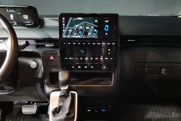 2022 Hyundai Staria с пробегом 61 057 км