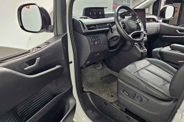 2022 Hyundai Staria с пробегом 39 858 км