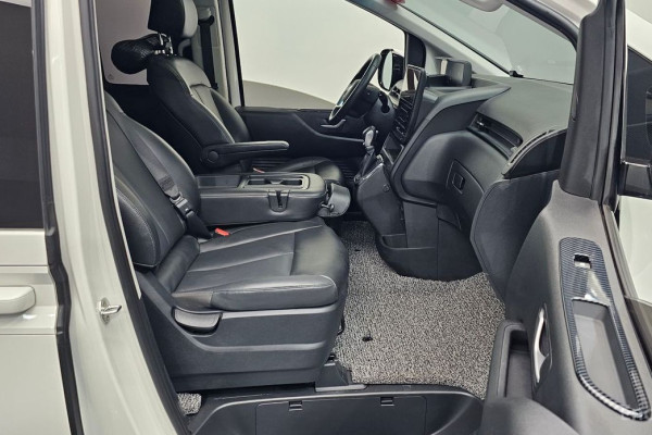 2022 Hyundai Staria с пробегом 39 858 км