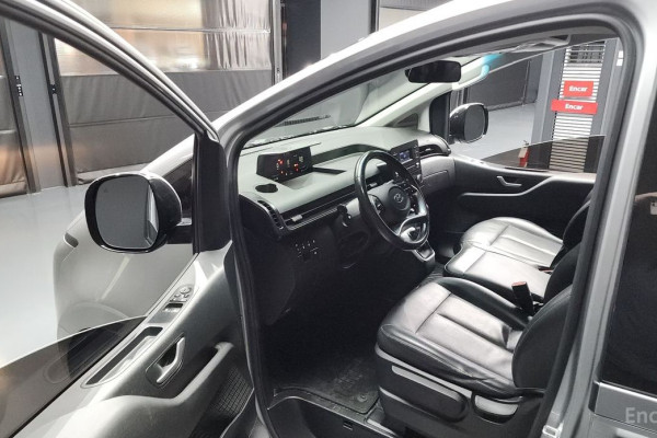 2021 Hyundai Staria с пробегом 98 630 км