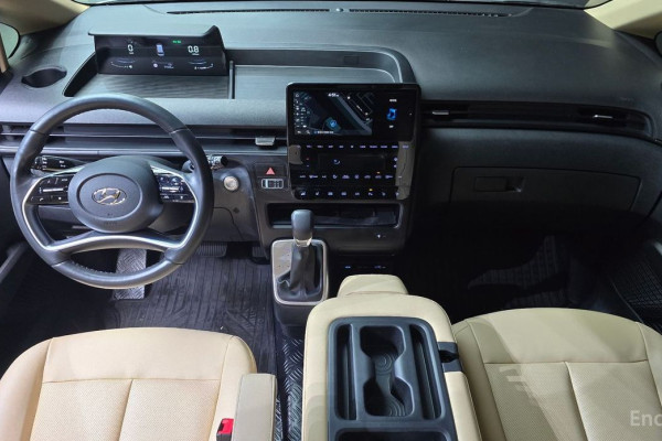 2022 Hyundai Staria с пробегом 57 682 км