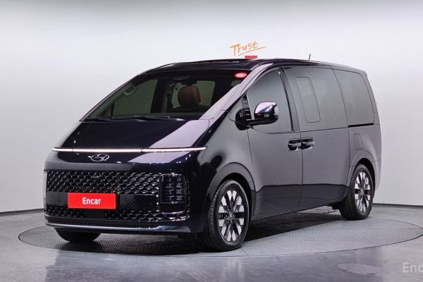 2022 Hyundai Staria с пробегом 70 114 км