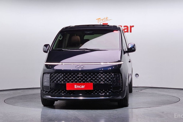 2022 Hyundai Staria с пробегом 70 114 км