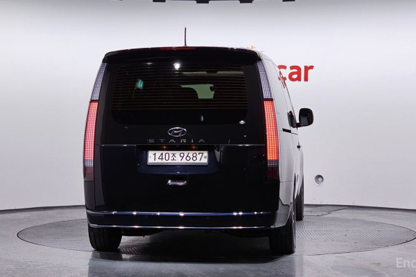 2022 Hyundai Staria с пробегом 70 114 км