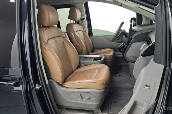 2022 Hyundai Staria с пробегом 70 114 км