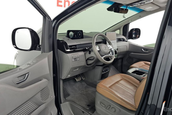 2022 Hyundai Staria с пробегом 70 114 км