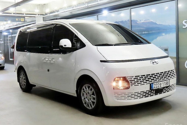 2022 Hyundai Staria с пробегом 86 057 км