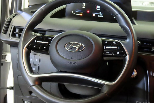 2022 Hyundai Staria с пробегом 86 057 км