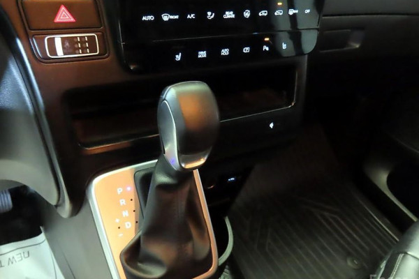 2022 Hyundai Staria с пробегом 86 057 км