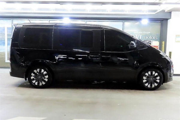 2021 Hyundai Staria с пробегом 74 166 км