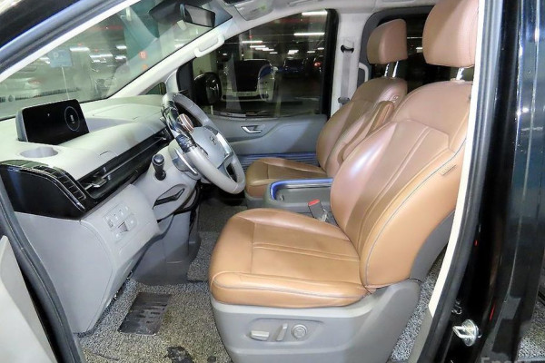 2021 Hyundai Staria с пробегом 74 166 км
