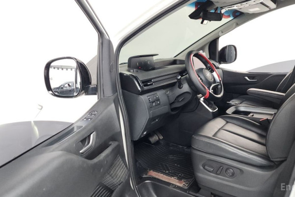 2022 Hyundai Staria с пробегом 70 800 км