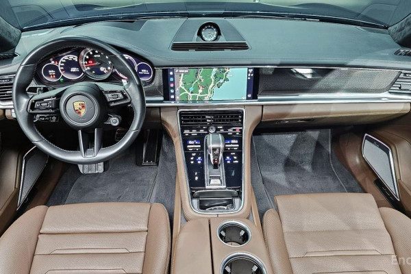 2022 Porsche Panamera с пробегом 27 331 км