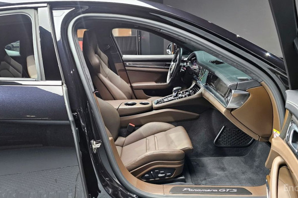 2022 Porsche Panamera с пробегом 27 331 км