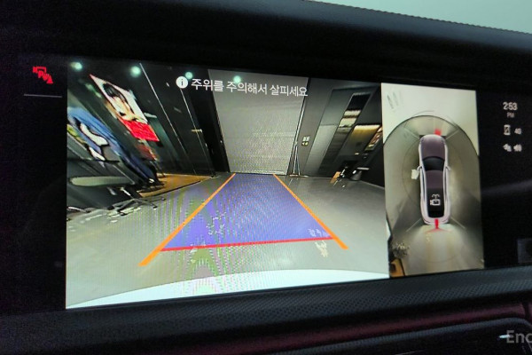 2023 Porsche Panamera с пробегом 17 801 км