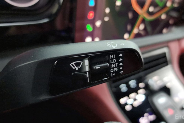 2023 Porsche Panamera с пробегом 17 801 км