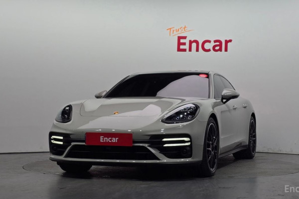 2023 Porsche Panamera с пробегом 19 092 км