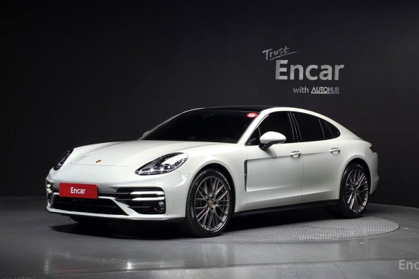 2023 Porsche Panamera с пробегом 16 550 км