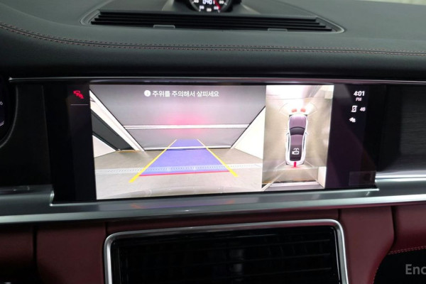 2023 Porsche Panamera с пробегом 16 550 км