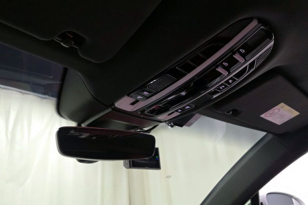 2023 Porsche Panamera с пробегом 16 550 км