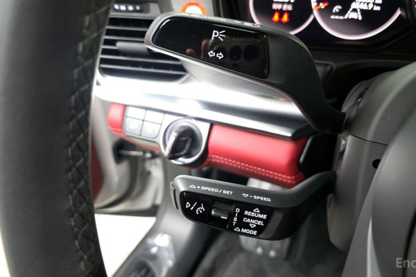 2023 Porsche Panamera с пробегом 16 550 км