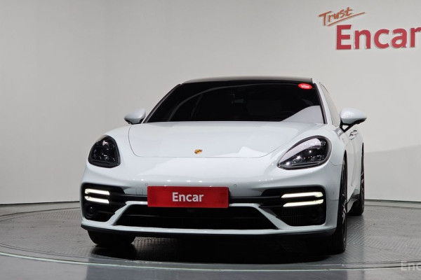 2021 Porsche Panamera с пробегом 69 337 км